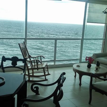 Apto En Cartagena Ed Puerto Azul Vista Al Mar Exterior photo